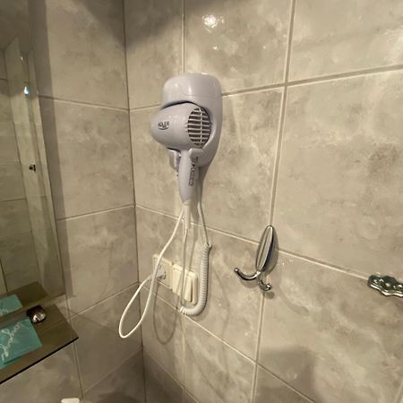 Hostel Homies Inn Celiny  Kültér fotó